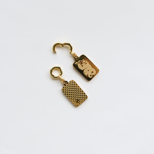 The Dragon Lock Charm
