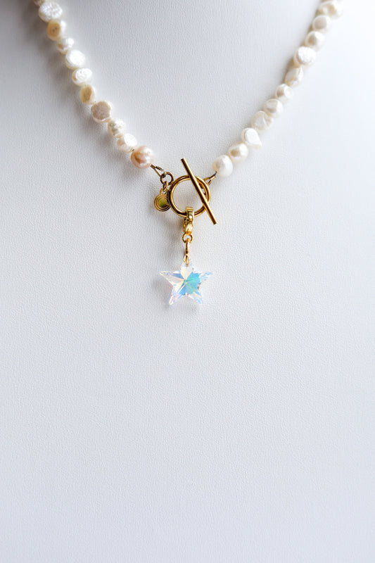 The Margot Pearl Necklace