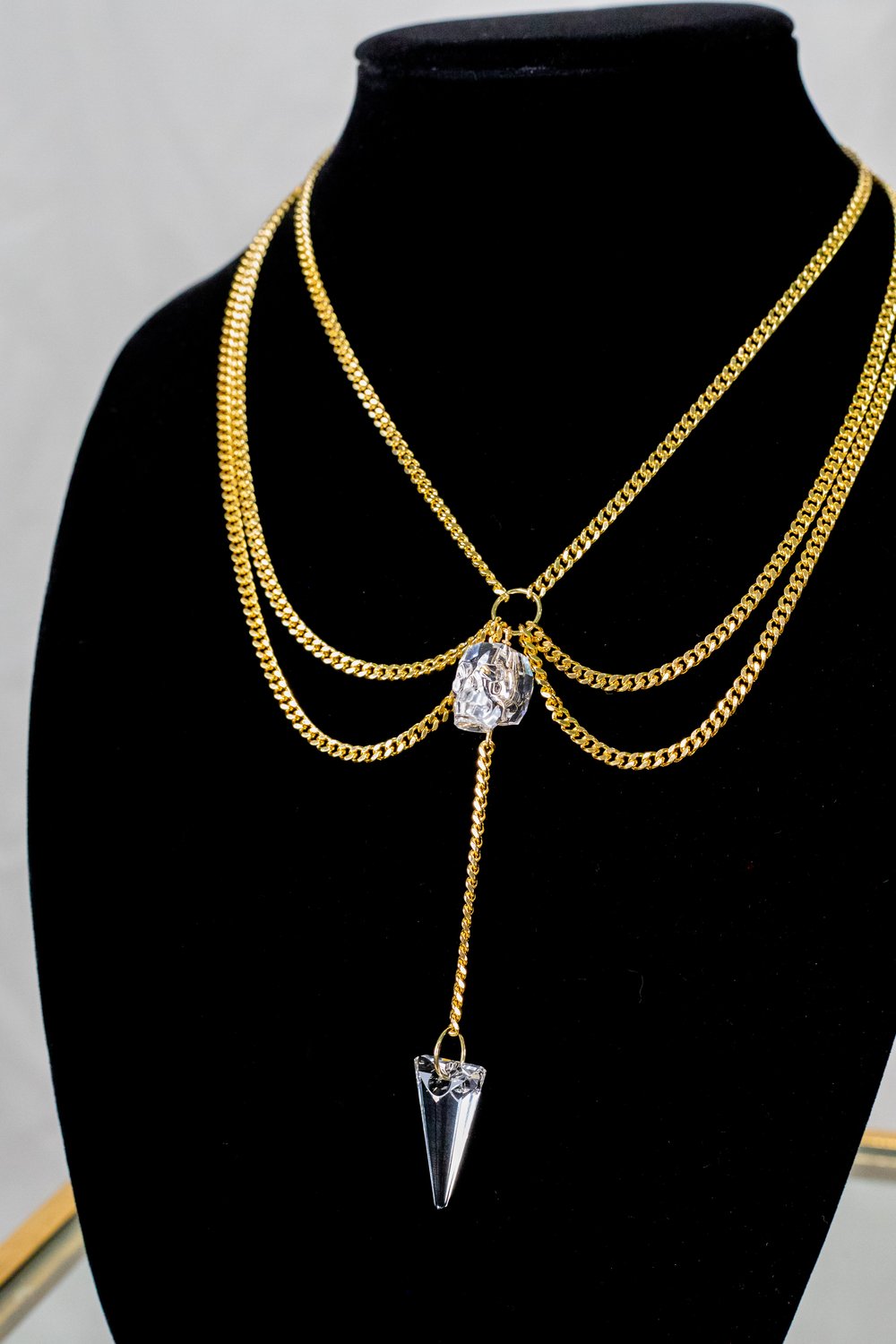 Gold Elvira Necklace