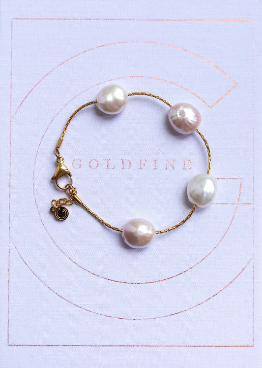 Freshwater Coin Pearl Bracelet